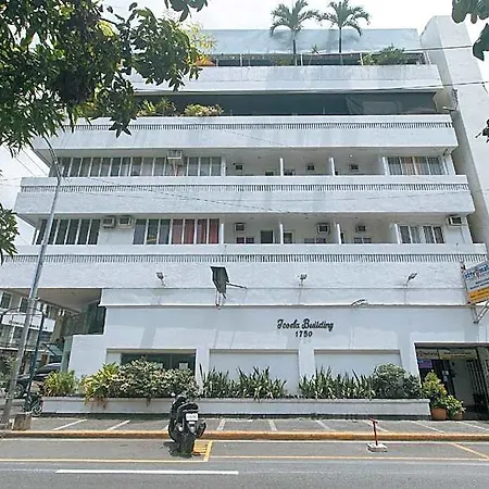 Stay Malate Hostel By Reddoorz