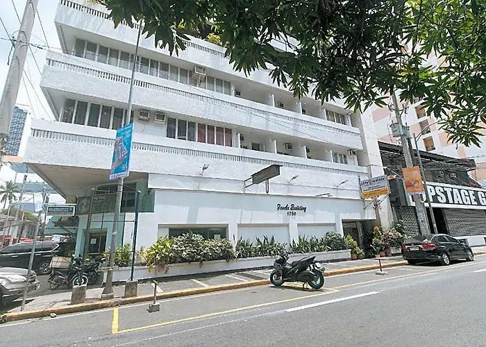 Malate By Reddoorz 호텔