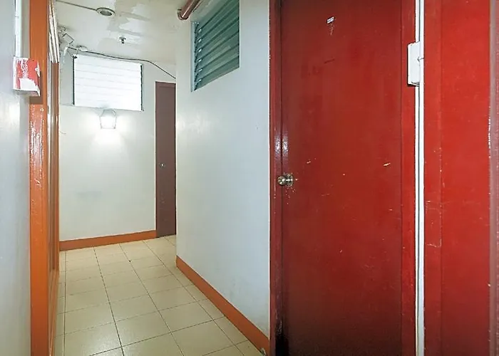 Malate By Reddoorz Hotel *
