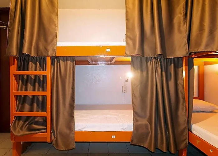 Malate By Reddoorz Hotel *